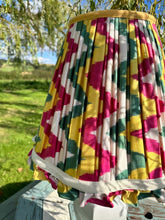 Load image into Gallery viewer, 42cm Pleated Rainbow Zig- Zag Frilly Ikat Lampshade