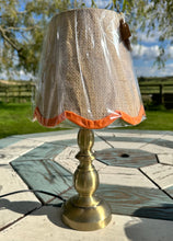 Load image into Gallery viewer, 21cm Scallop Lampshade Orange