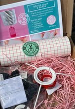 Load image into Gallery viewer, Bottle Lamp & Shade Kit 💡