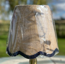 Load image into Gallery viewer, 21cm Scallop Lampshade Navy