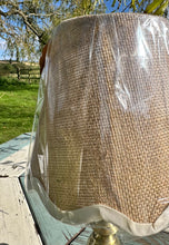 Load image into Gallery viewer, 21cm Scallop Lampshade Ivory