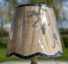 Load image into Gallery viewer, 27cm Scallop Lampshade Navy