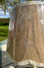 Load image into Gallery viewer, 27cm Scallop Lampshade Ivory