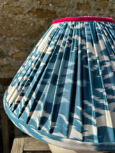 Load image into Gallery viewer, 46cm Pleated Blue & White Ikat Lampshade