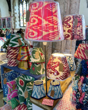 Load image into Gallery viewer, 35cm Pleated Lampshade - White & Red Ikat Silk