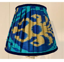 Load image into Gallery viewer, 25cm Pleated Lampshade - Ikat Silk Royal Blue