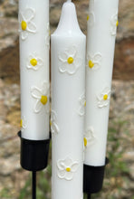 Load image into Gallery viewer, Hand Painted Daisy Candles
