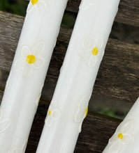 Load image into Gallery viewer, Hand Painted Daisy Candles
