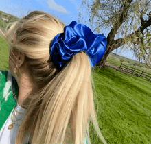 Load image into Gallery viewer, Super Satin Scrunchy - Beautiful Blue
