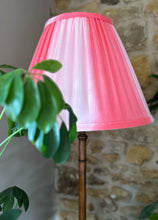 Load image into Gallery viewer, 58cm Ombré Pleated Pink Pashmina Lampshade

