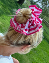 Load image into Gallery viewer, Limited Edition Frilly Pink &amp; White Scrunchie
