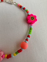 Load image into Gallery viewer, Small Beaded Bracelet - Happy Flowers 🌺😀
