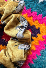 Load image into Gallery viewer, Velvet Scrunchie Headband - Golden Bees
