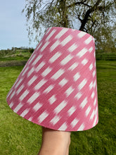 Load image into Gallery viewer, 20cm Pink Ikat Lampshade - Pink &amp; White Ikat Silk
