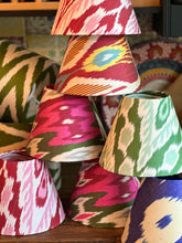 Load image into Gallery viewer, 20cm Pink &amp; Red Ikat Silk Lampshade
